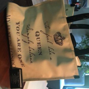 Purse: My Flat in London